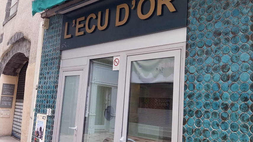 Debit de boissons bar licence iv à reprendre - Clermont-Ferrand (63)